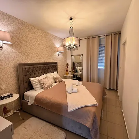 Apartman Captain Emo Pula