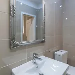Captain Emo Apartment