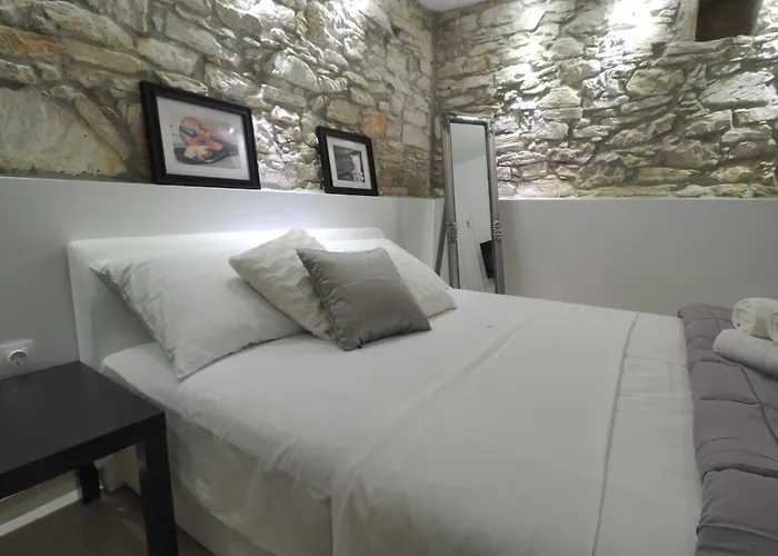 Apartman Captain Emo Póla