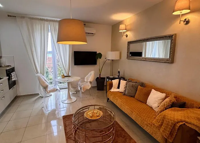 Apartman Captain Emo